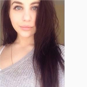 Meet your Posher, Nina